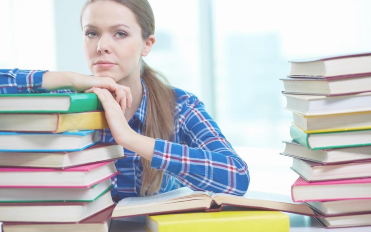 Instructora especializada en metodología financiera